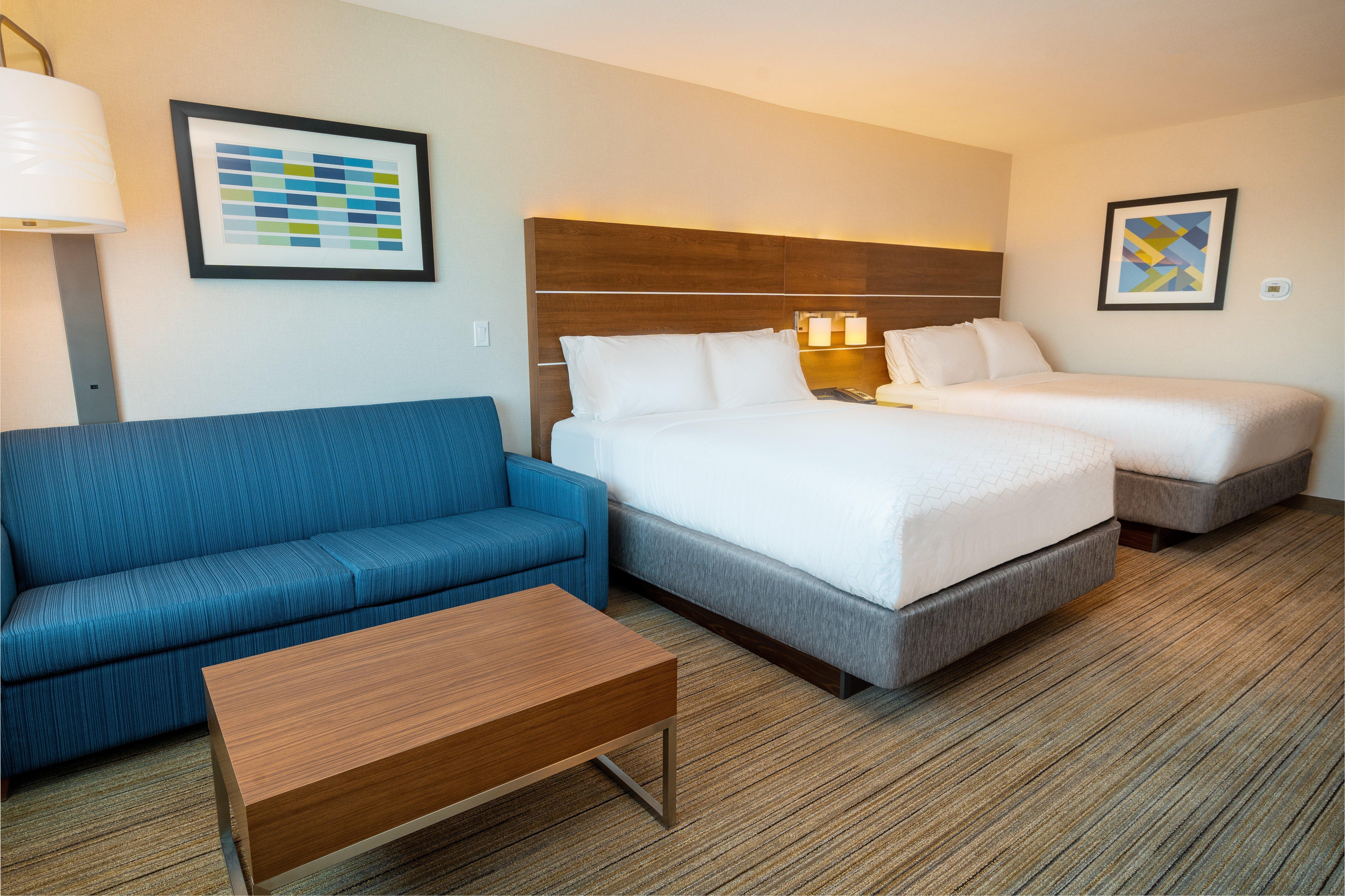 Holiday Inn Express & Suites - Las Vegas - E Tropicana, An Ihg Hotel Exterior photo
